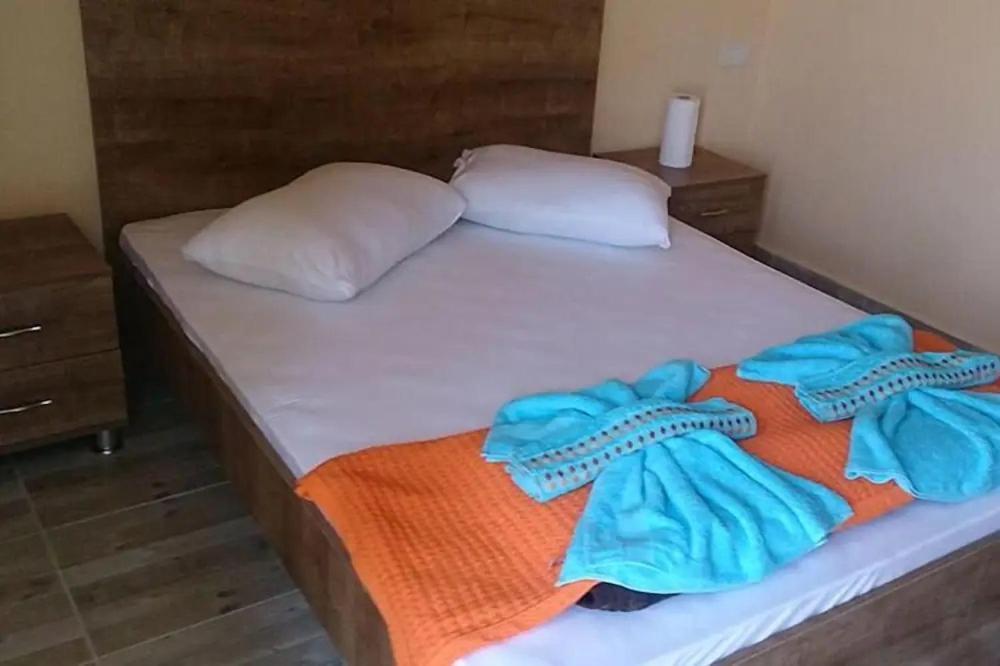 Onur Motel Faralya Fethiye Екстер'єр фото